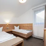 بيت ضيافة Garni Stefani فنت