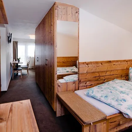 Garni Stefani 3* Vent